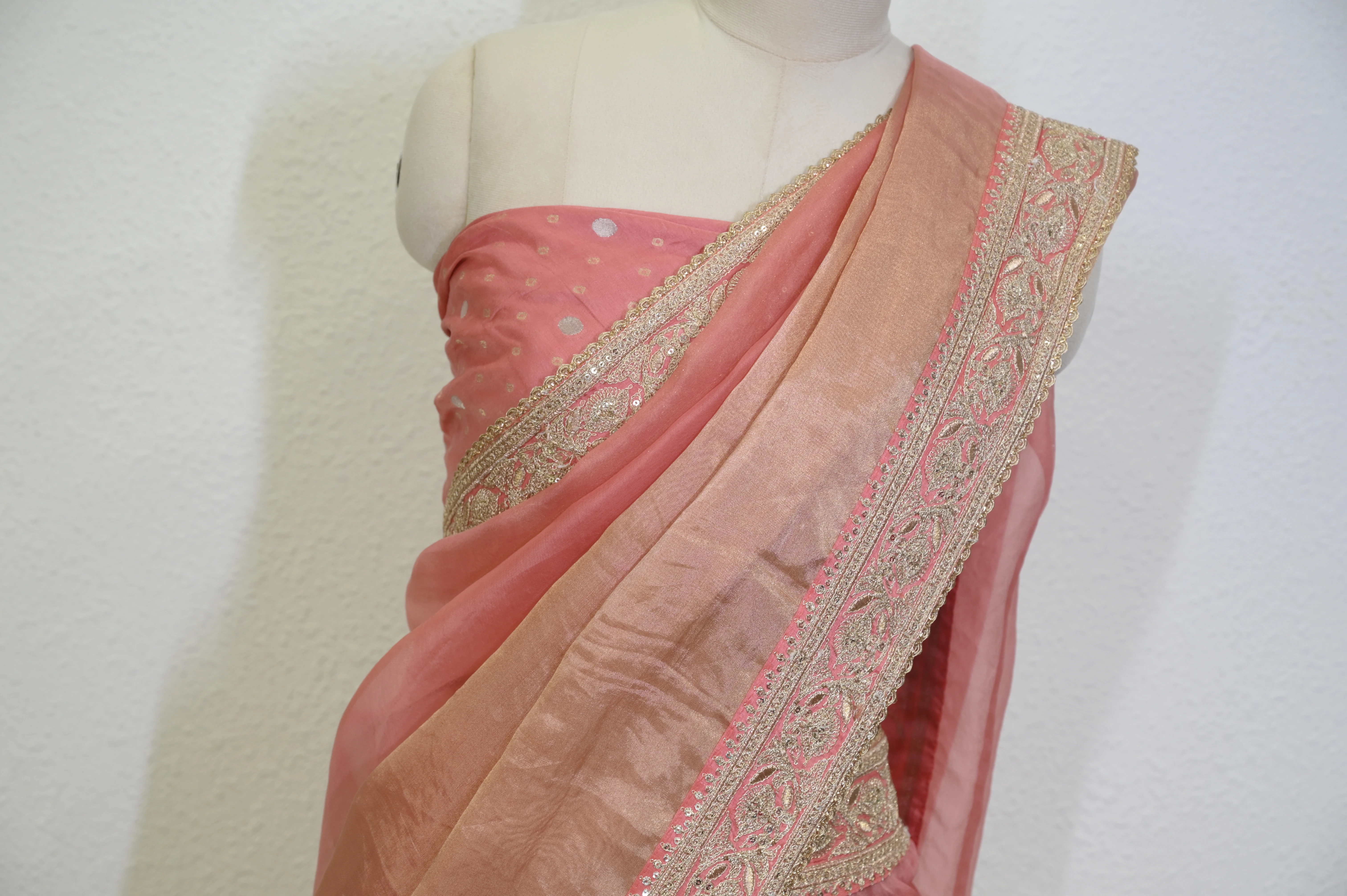 Peach Dual-Tone Tissue Saree (Blush Tissue Glamour)