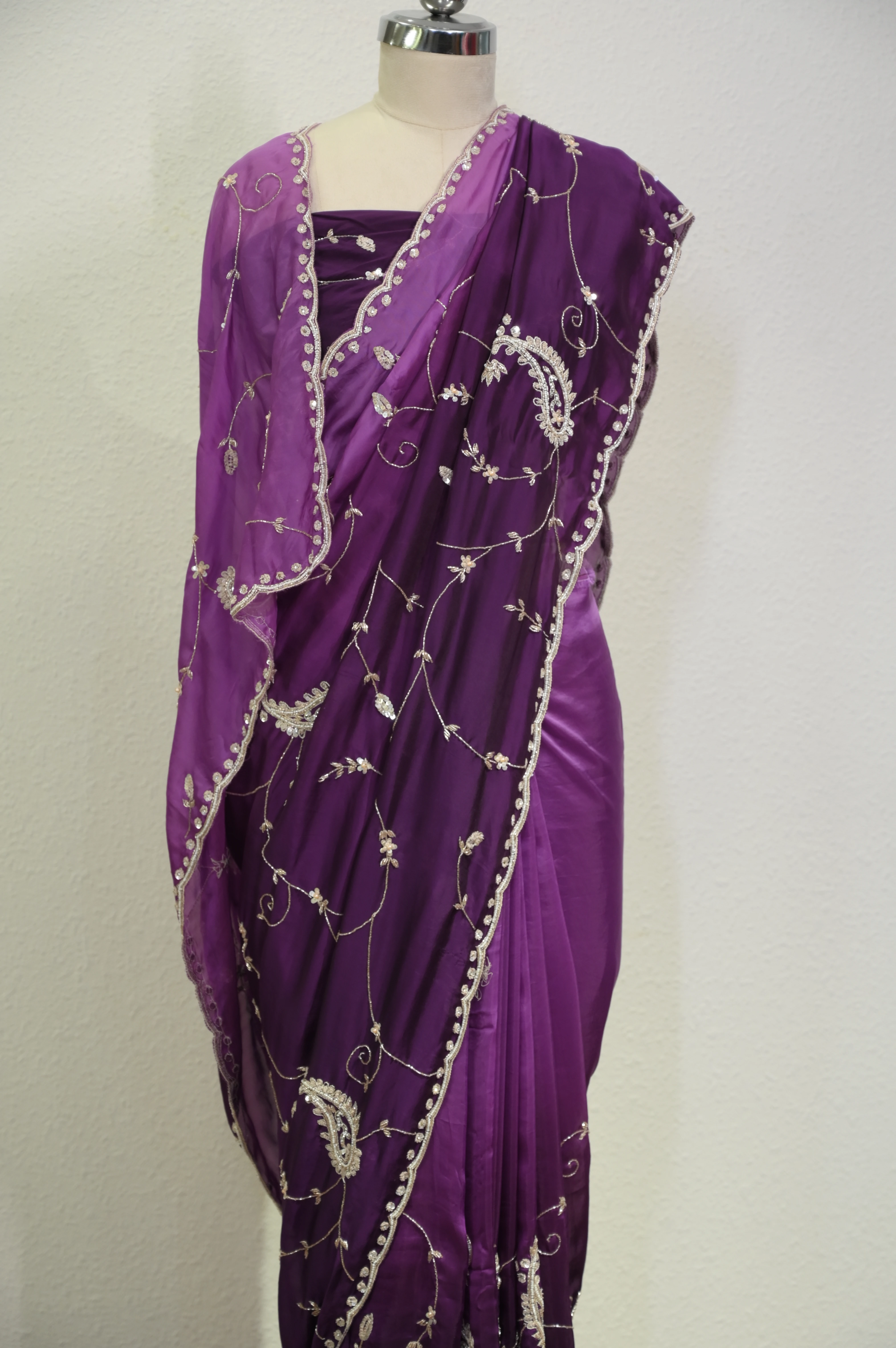 Ametrine Violet Vine Crape Saree