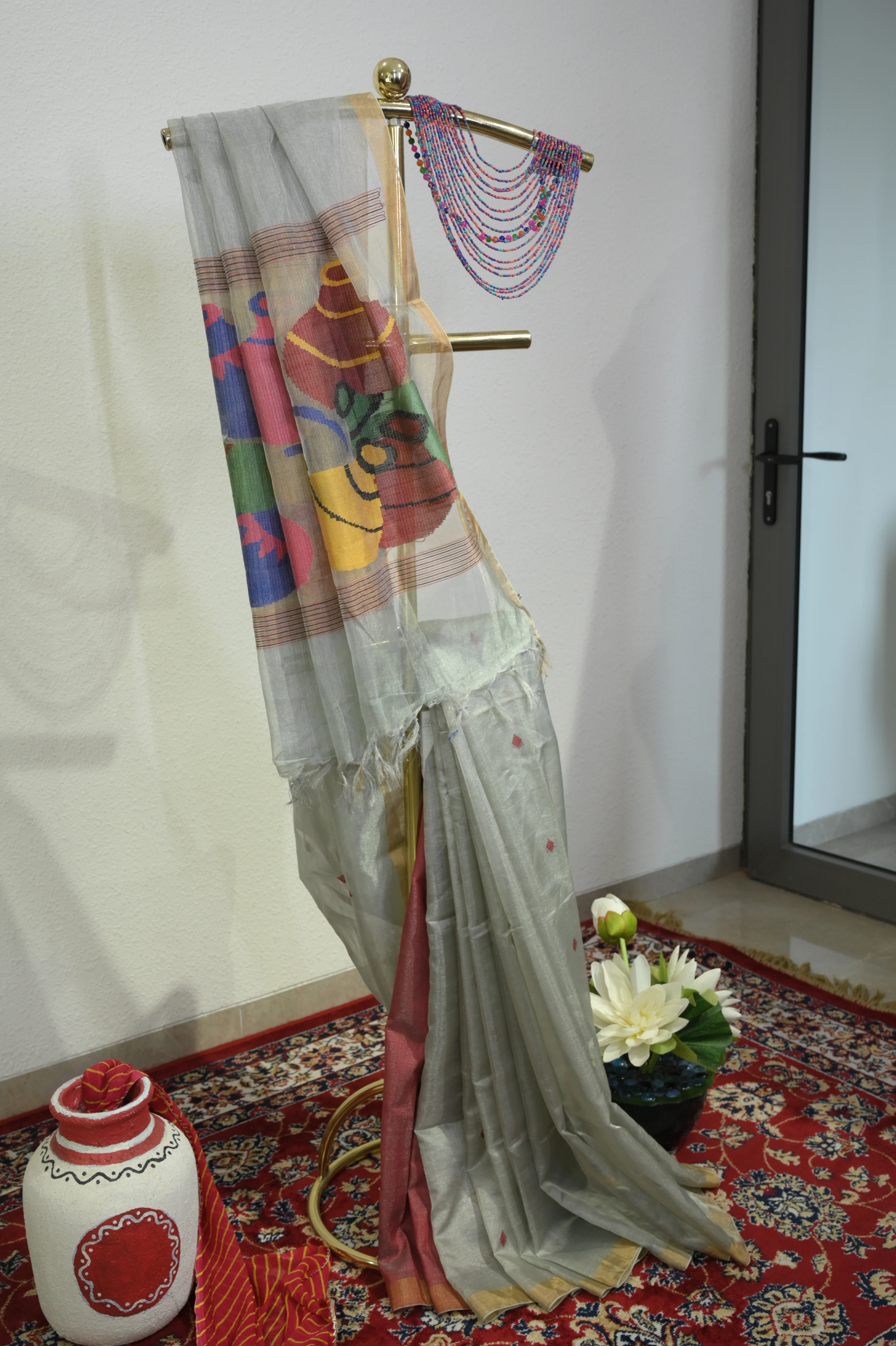 Silver-Grey Jamdani Motif Saree